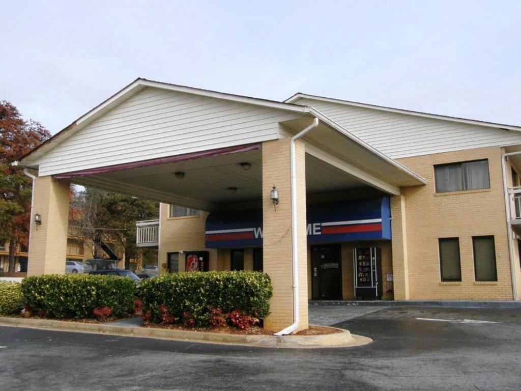 Rodeway Inn Джоунсбъроу Екстериор снимка